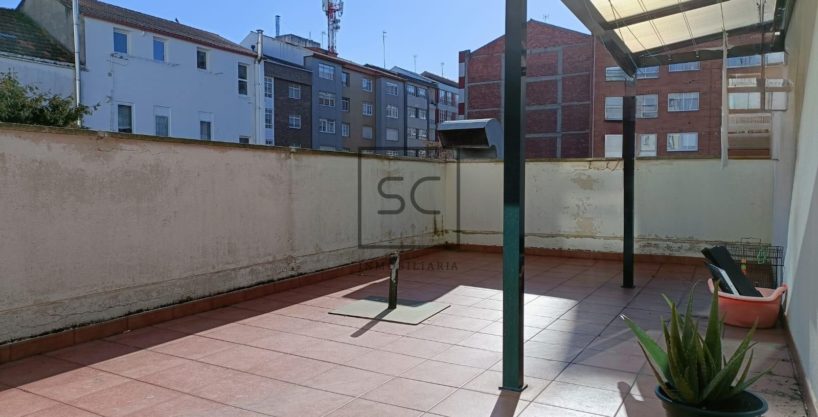 Apartamento con terraza en Ferrol_1
