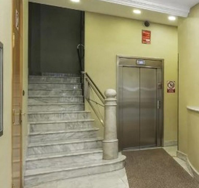 Oficina en ALQUILER espectacular edificio esquinero en Paseo de Gracia (Dreta de l’Eixample)_3
