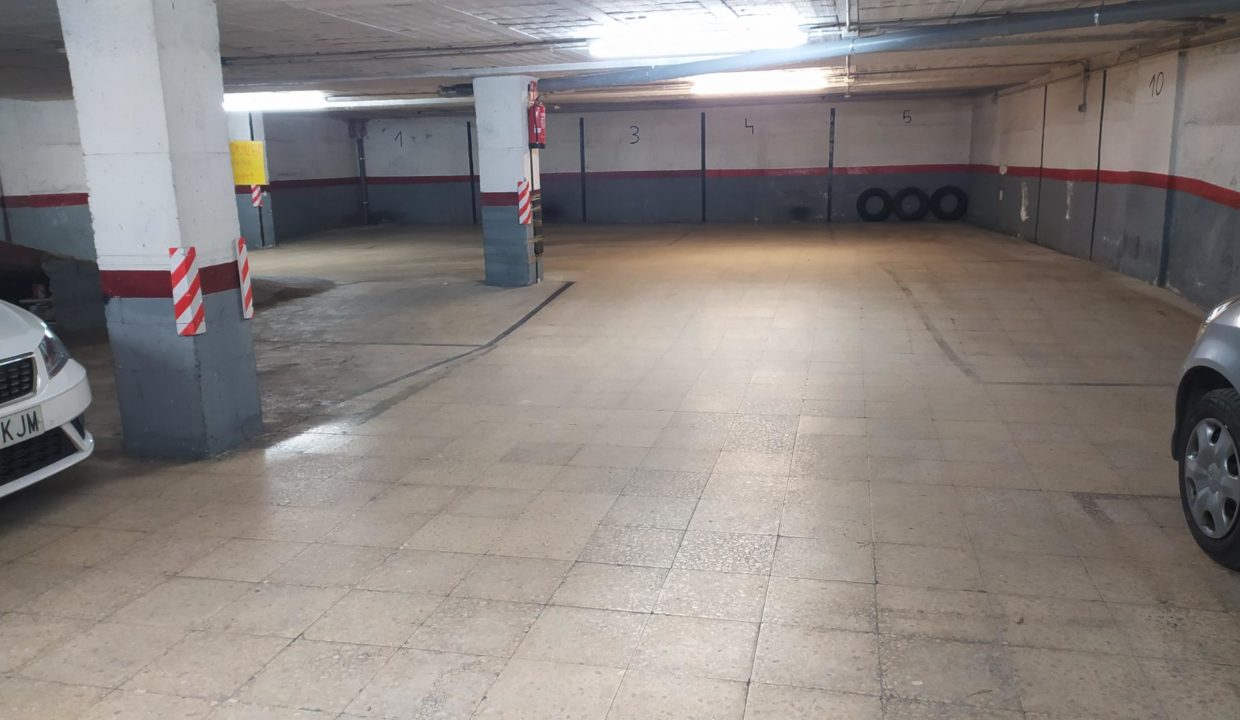 Plaza de aparcamiento Vic Remei Venta 23004