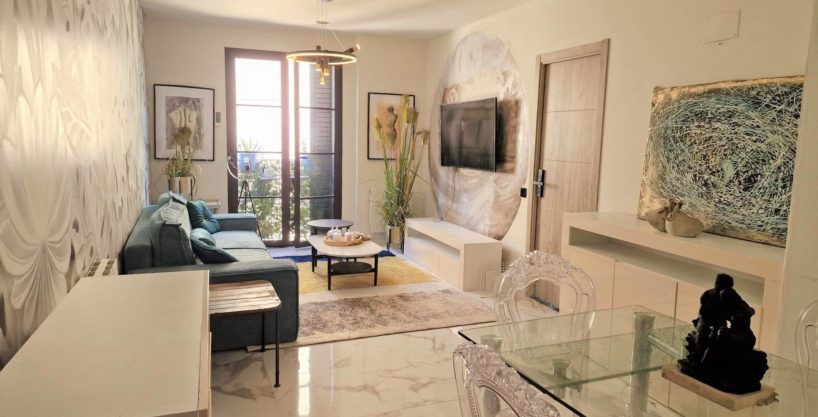 Encantador piso con 2 habitaciones en alquiler en el barrio El Gótic de Barcelona_1