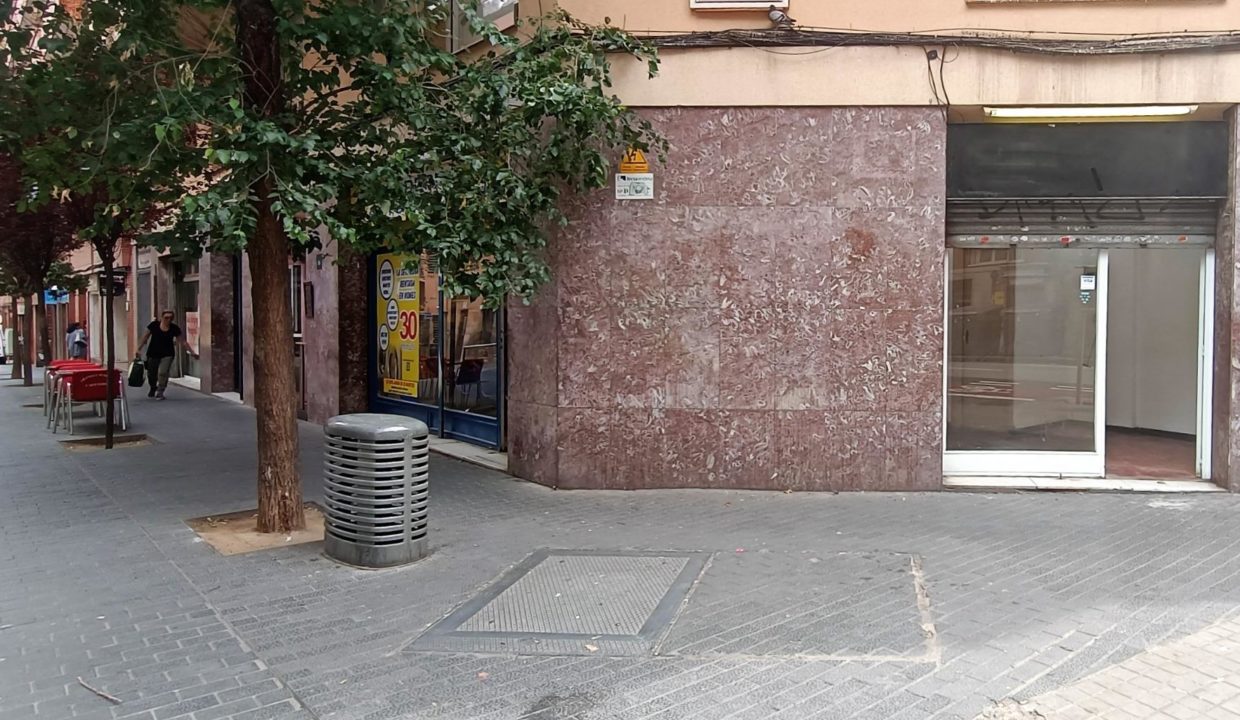 Local esquinero en alquiler en calle Mallorca