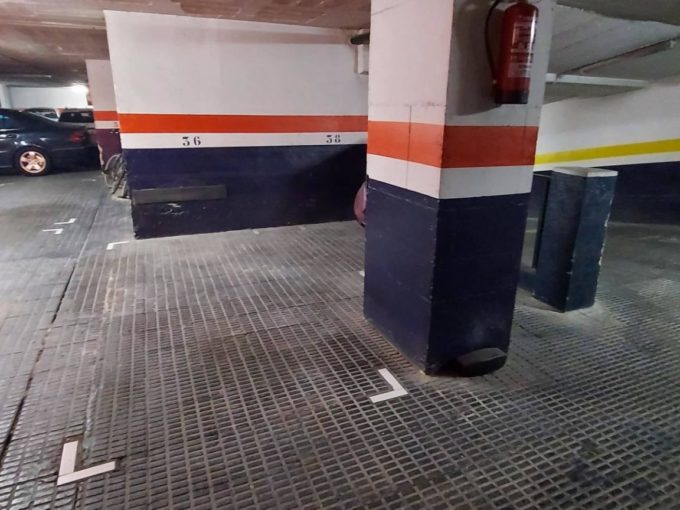 Plaza de aparcamiento_1