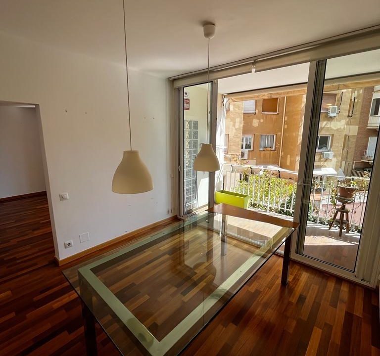 Precioso piso situado en el barrio de Sarria de Barcelona !_4