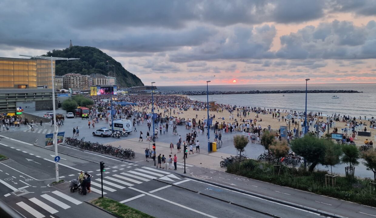 20230721_213635-scaled