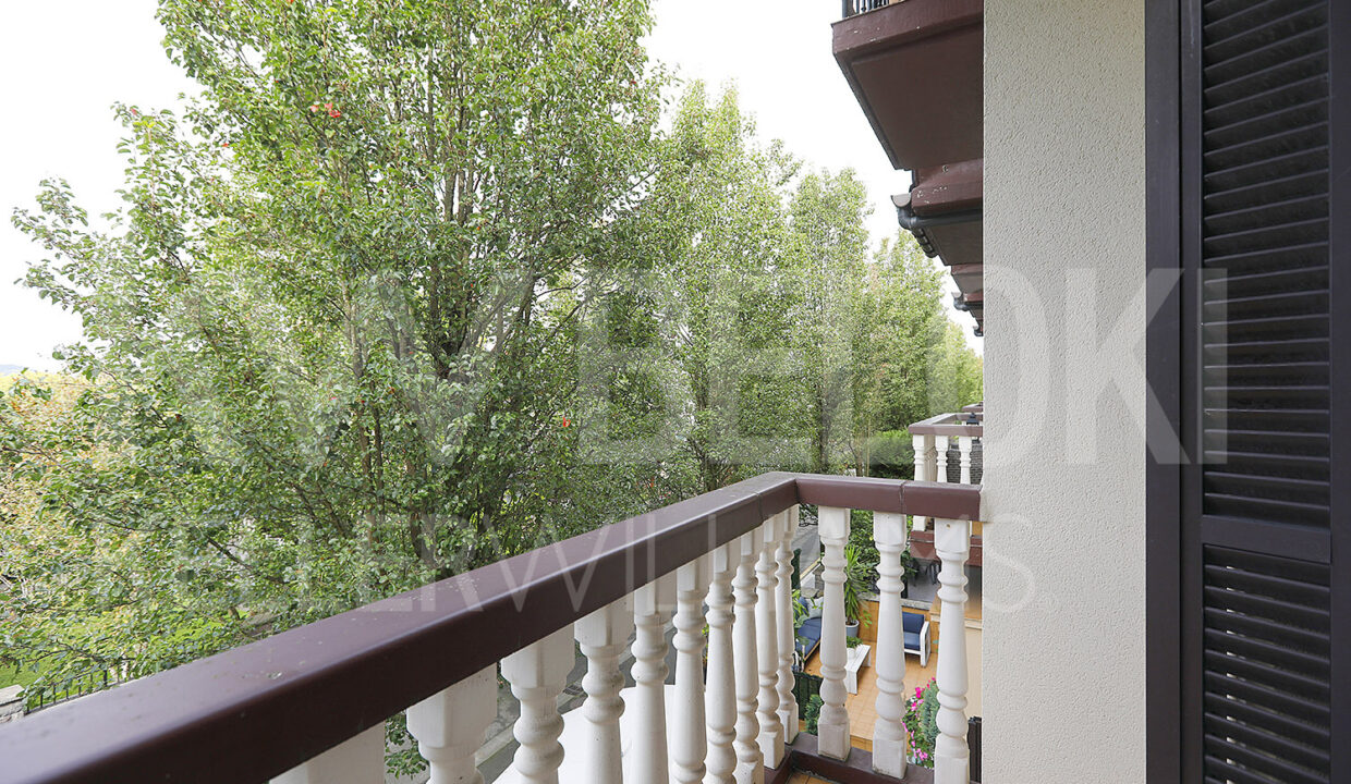 Roberto-Beloki-C2004-32-M