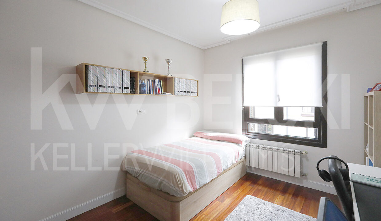 Roberto-Beloki-C2004-35-M