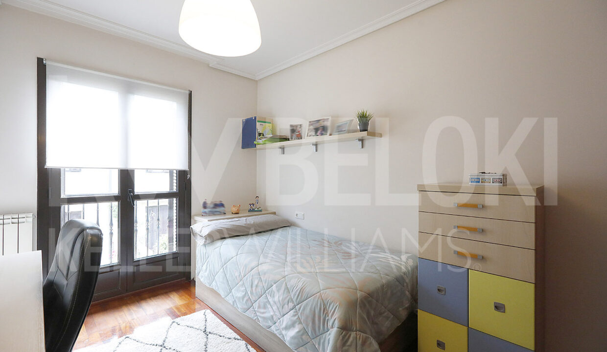 Roberto-Beloki-C2004-37-M