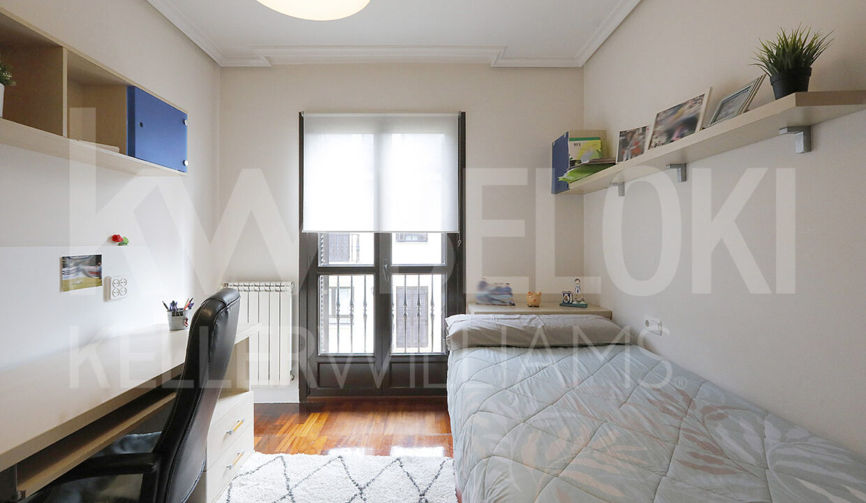 Roberto-Beloki-C2004-38-M