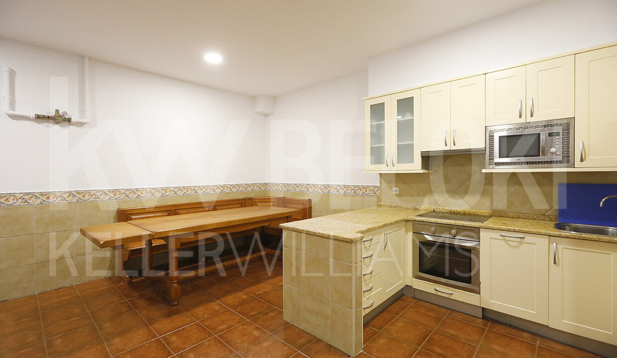 Roberto-Beloki-C2004-51-M