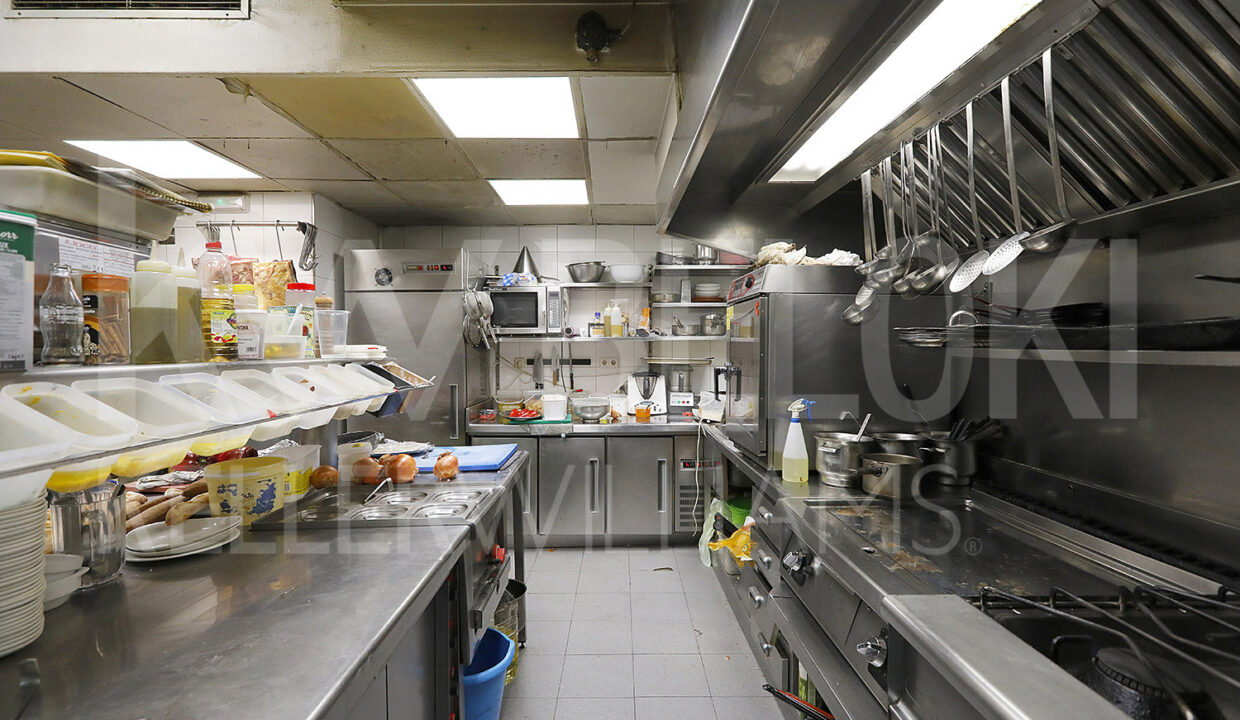 Roberto-Beloki-DN1704-39-M