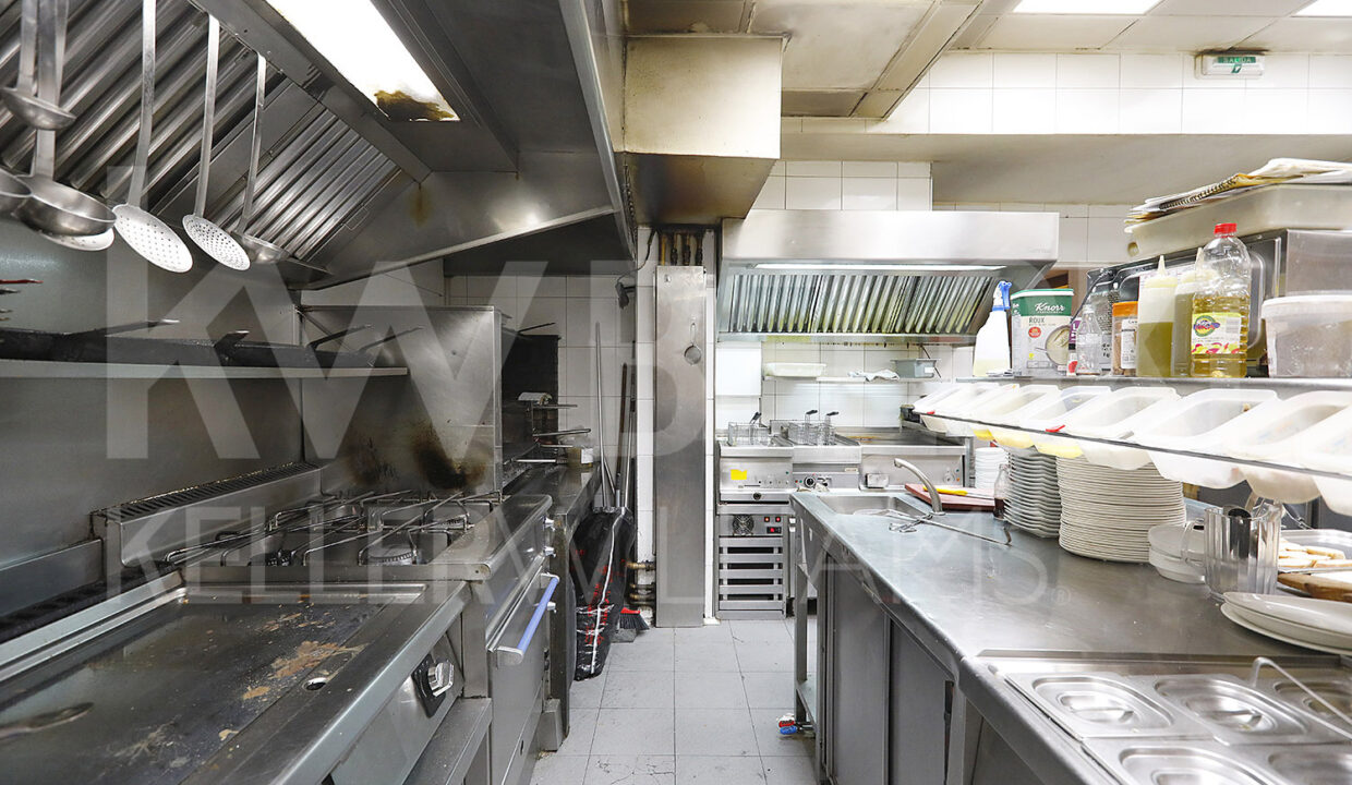 Roberto-Beloki-DN1704-40-M