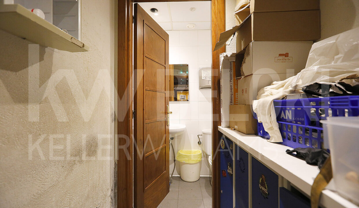 Roberto-Beloki-DN1704-48-M