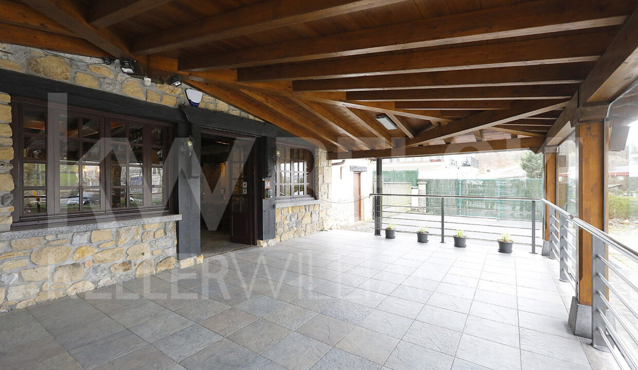 Roberto-Beloki-DN1705-15-M