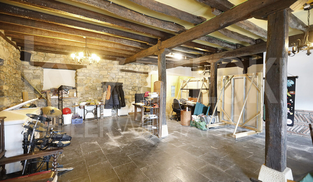 Roberto-Beloki-DN1705-21-M