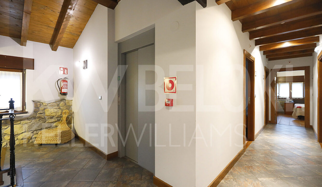 Roberto-Beloki-DN1705-35-M