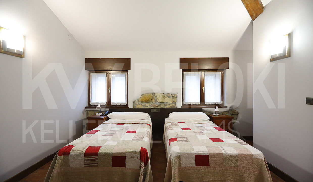 Roberto-Beloki-DN1705-38-M