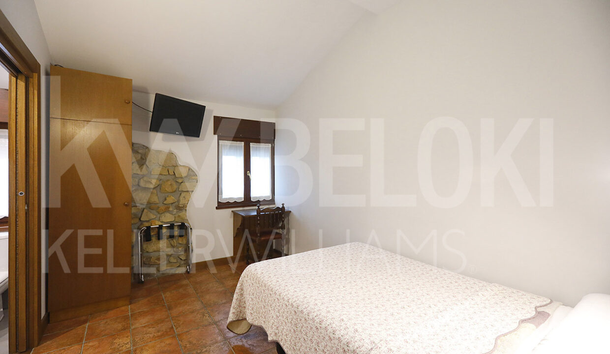 Roberto-Beloki-DN1705-55-M