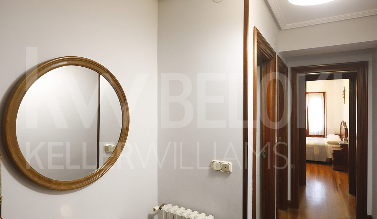 Roberto-Beloki-DN1705-61-M