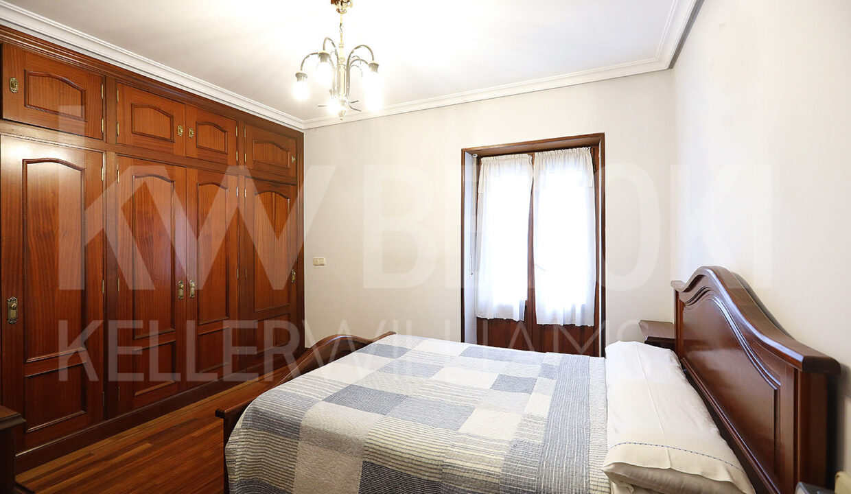 Roberto-Beloki-DN1705-63-M