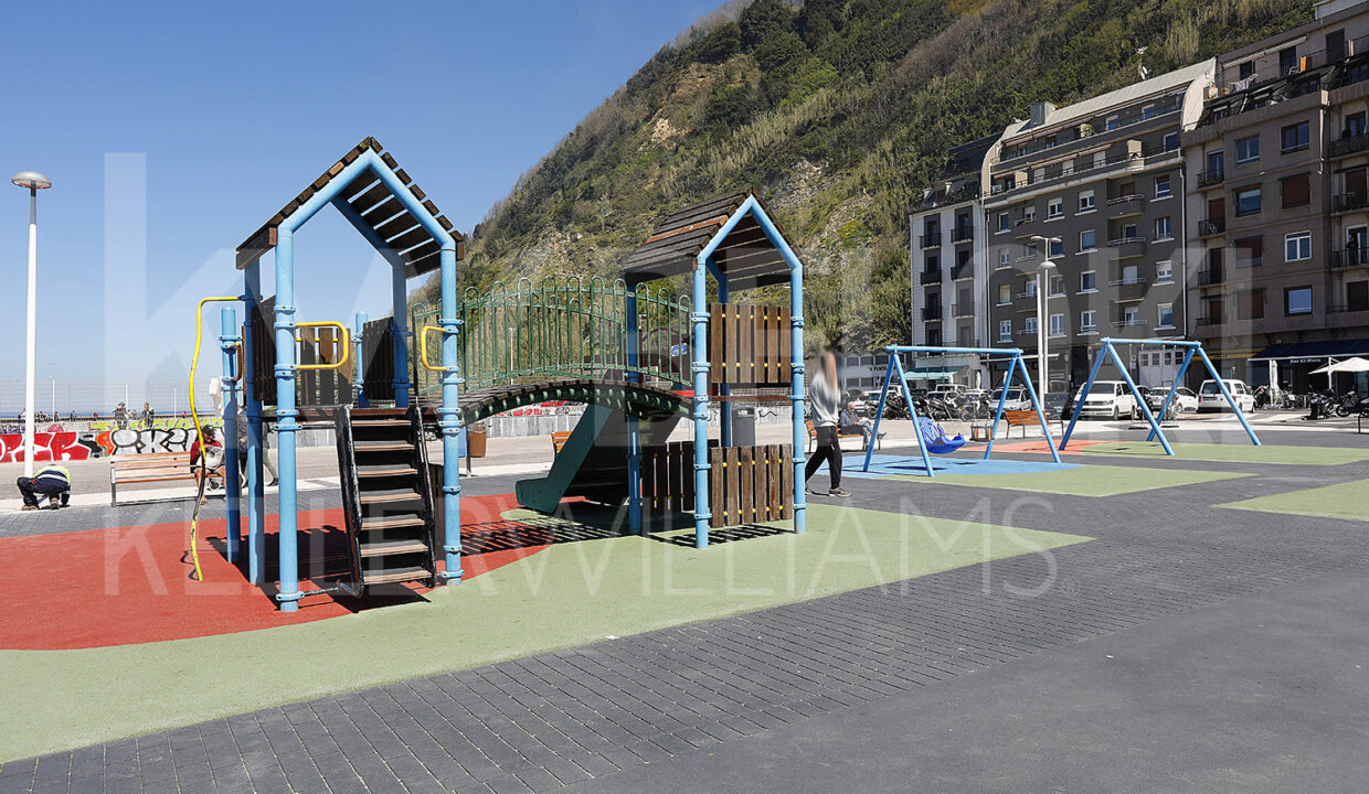 Roberto-Beloki-DN1706-3-M