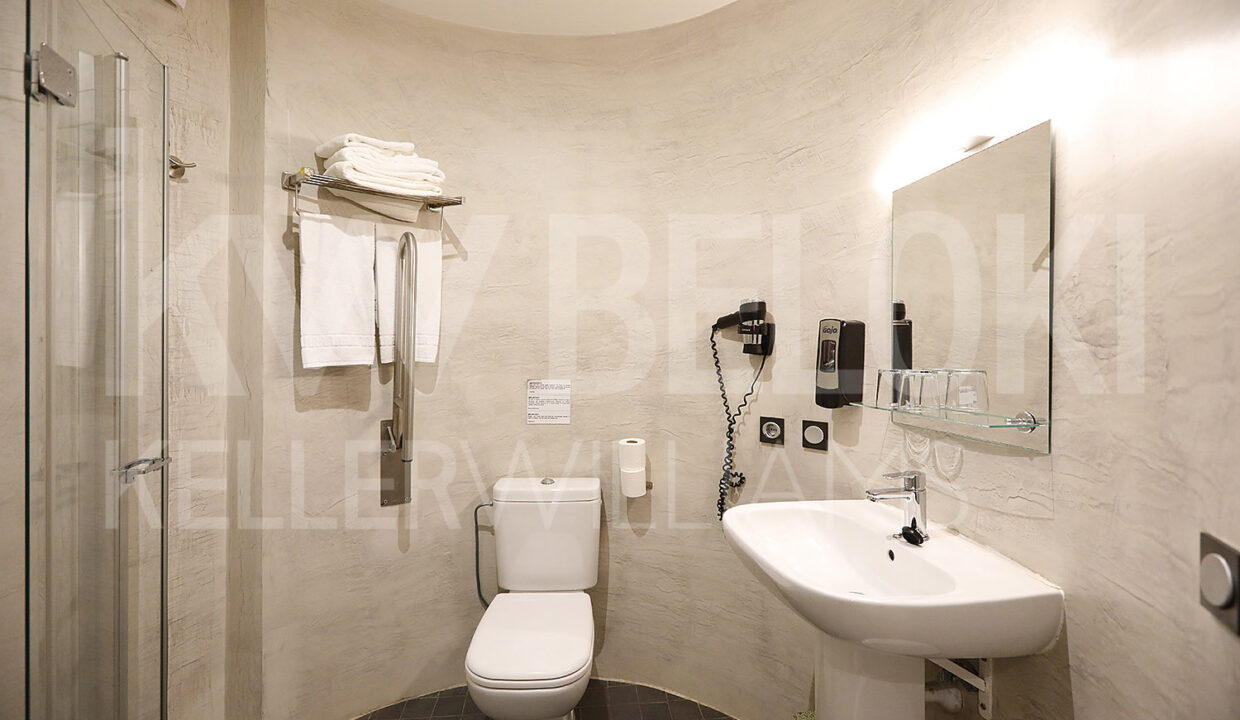 Roberto-Beloki-DN1706-56-M