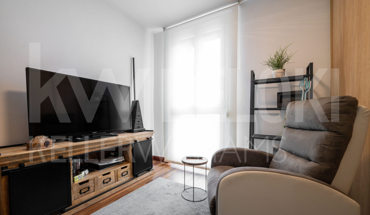 Roberto-Beloki-DP1747-22-scaled