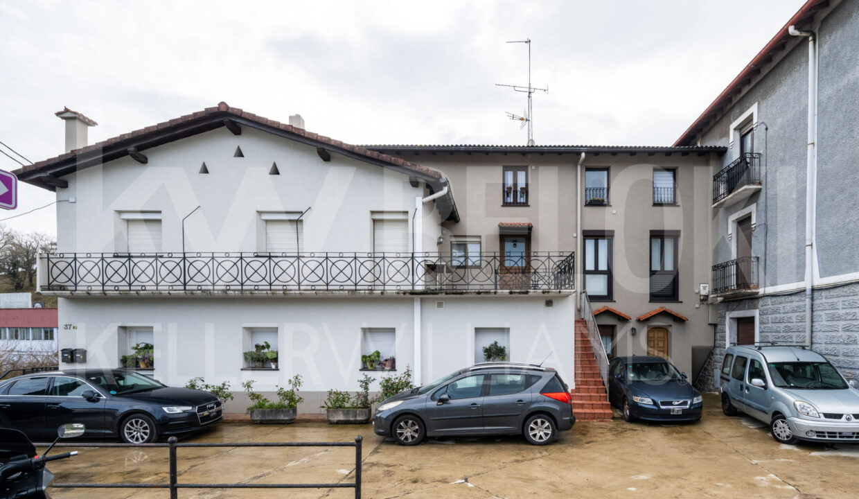 Roberto-Beloki-DP1747-3-scaled