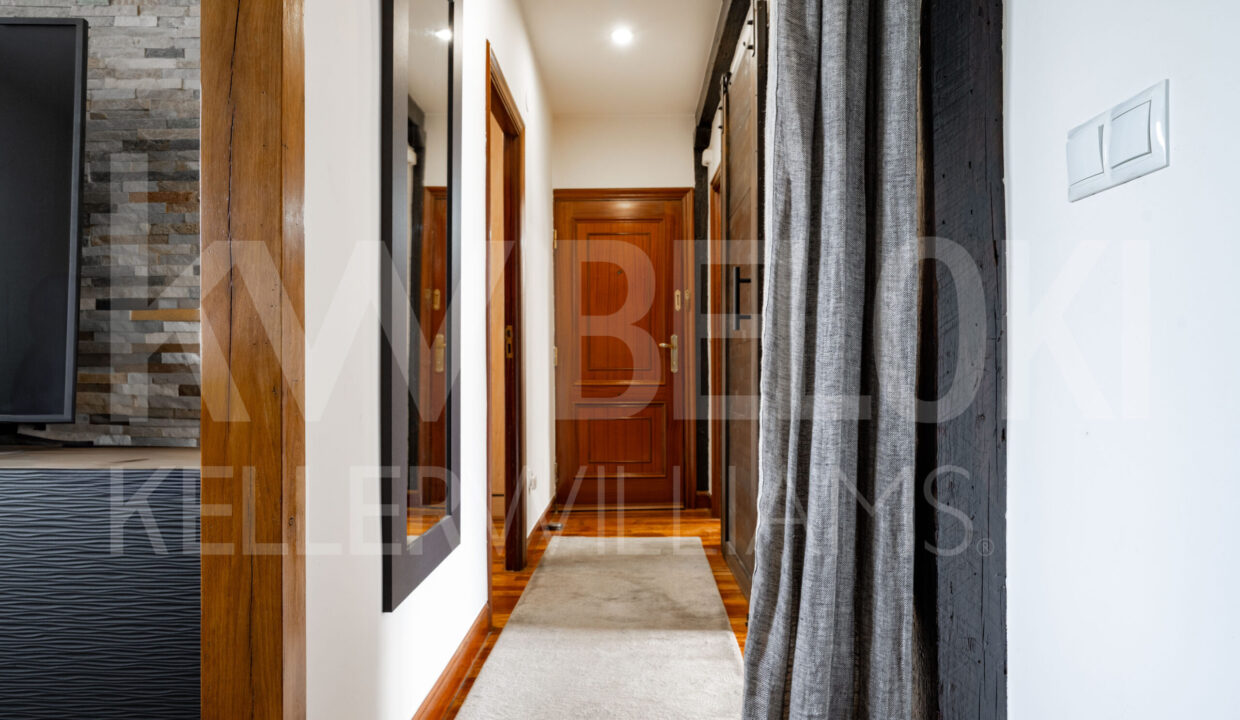 Roberto-Beloki-DP1747-6-scaled