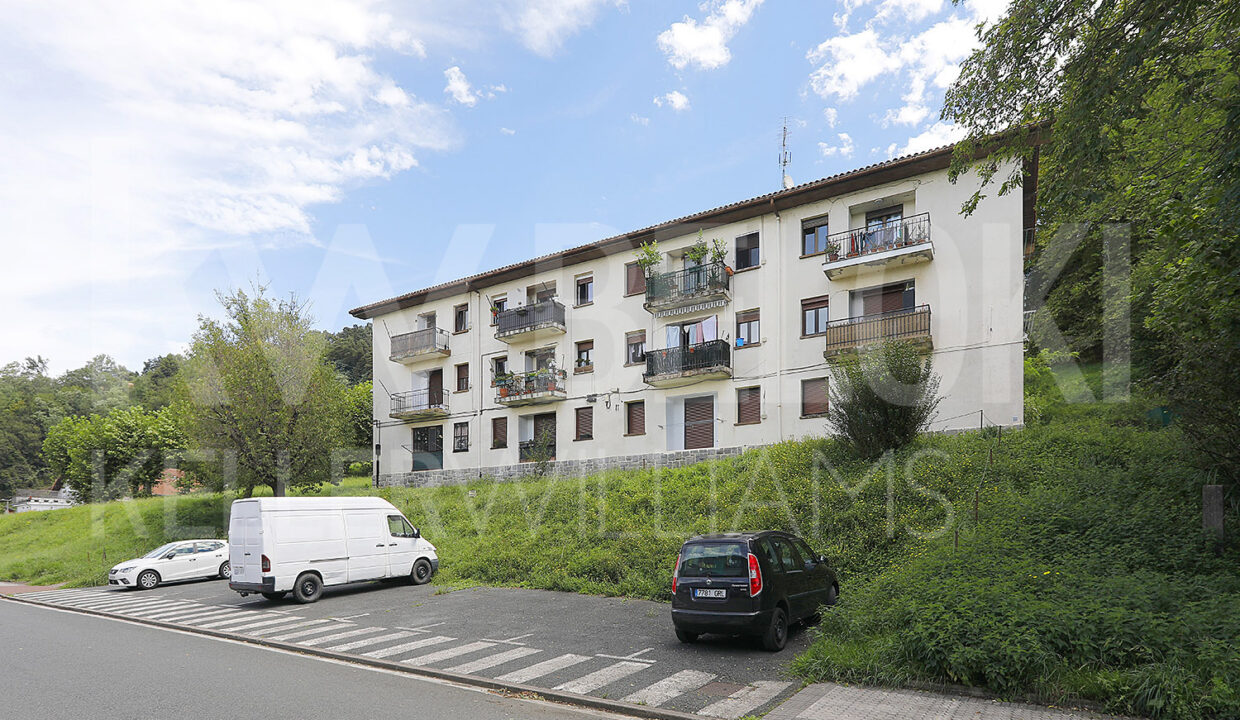 Roberto-Beloki-DP1777-1-M