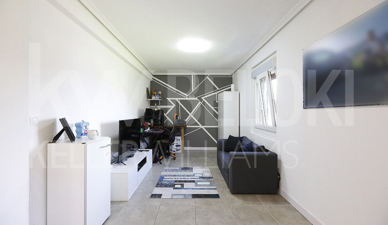 Roberto-Beloki-DP1777-8-M