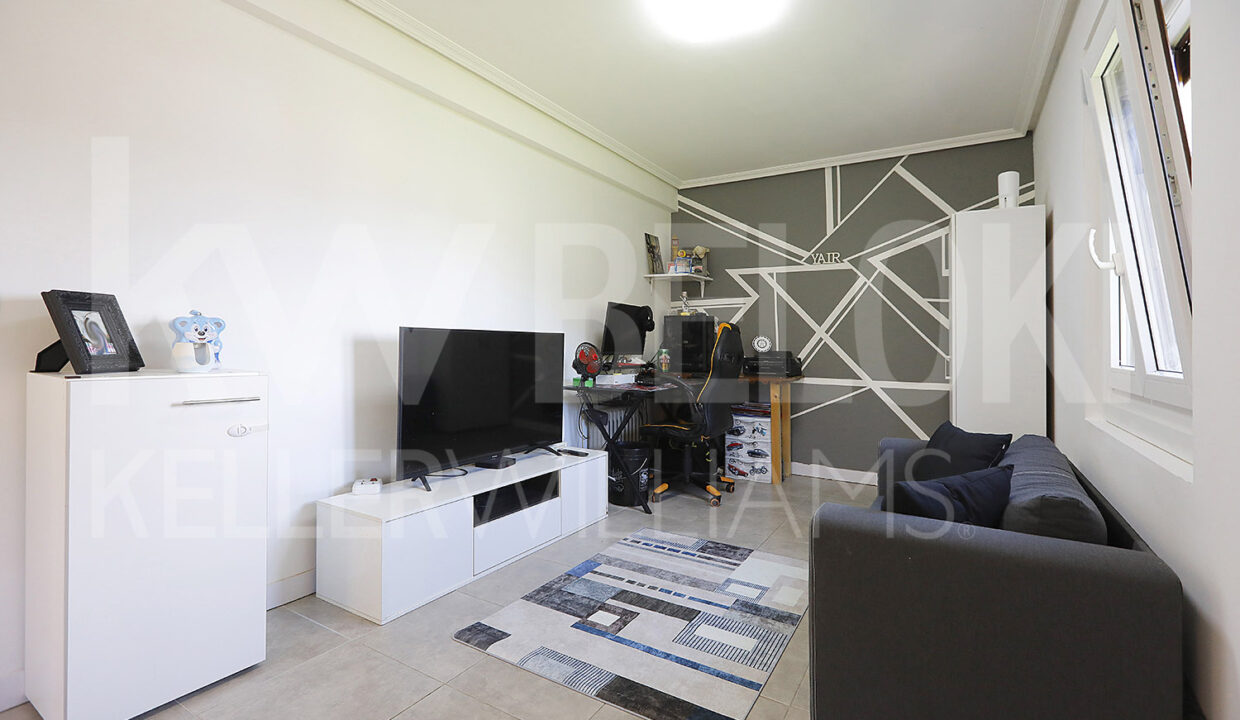 Roberto-Beloki-DP1777-9-M