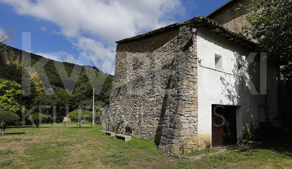 Roberto-Beloki-DS1700-12-M-1