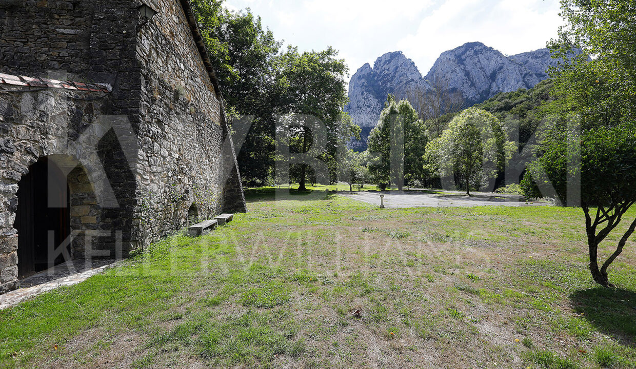 Roberto-Beloki-DS1700-14-M-1