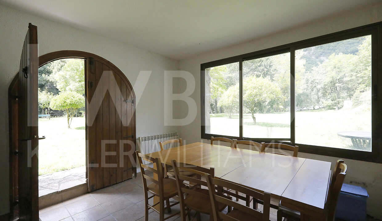 Roberto-Beloki-DS1700-16-M-1