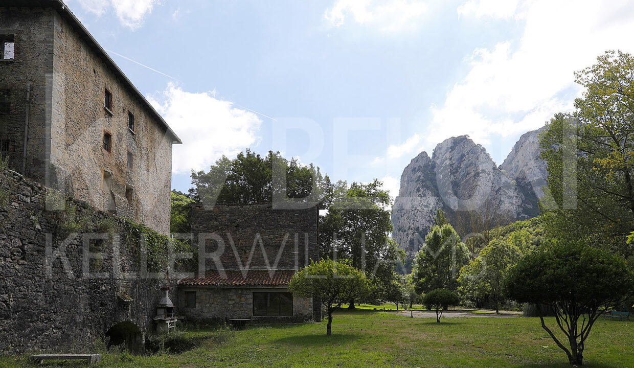 Roberto-Beloki-DS1700-20-M