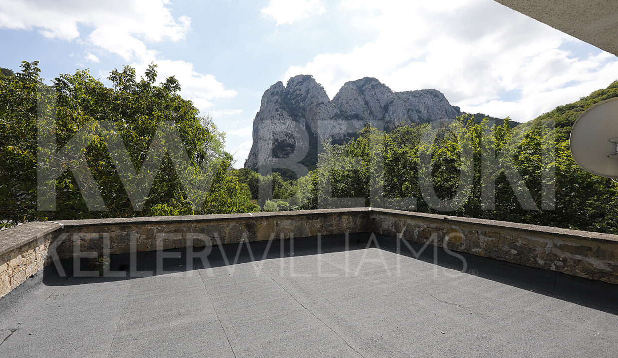 Roberto-Beloki-DS1700-50-M