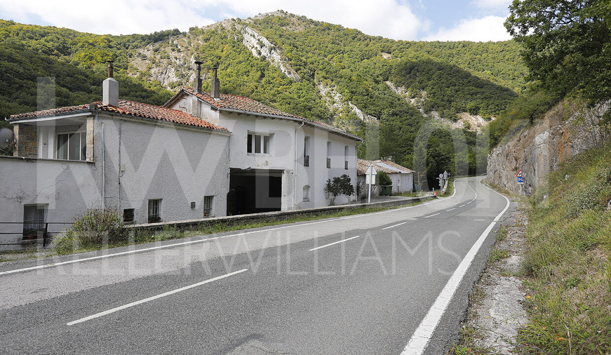 Roberto-Beloki-DS1700-60-M