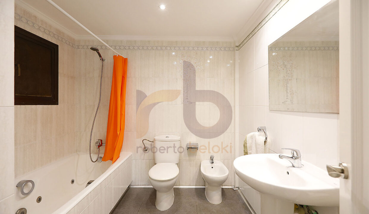 Roberto-Beloki-EP1127-20-M-copia