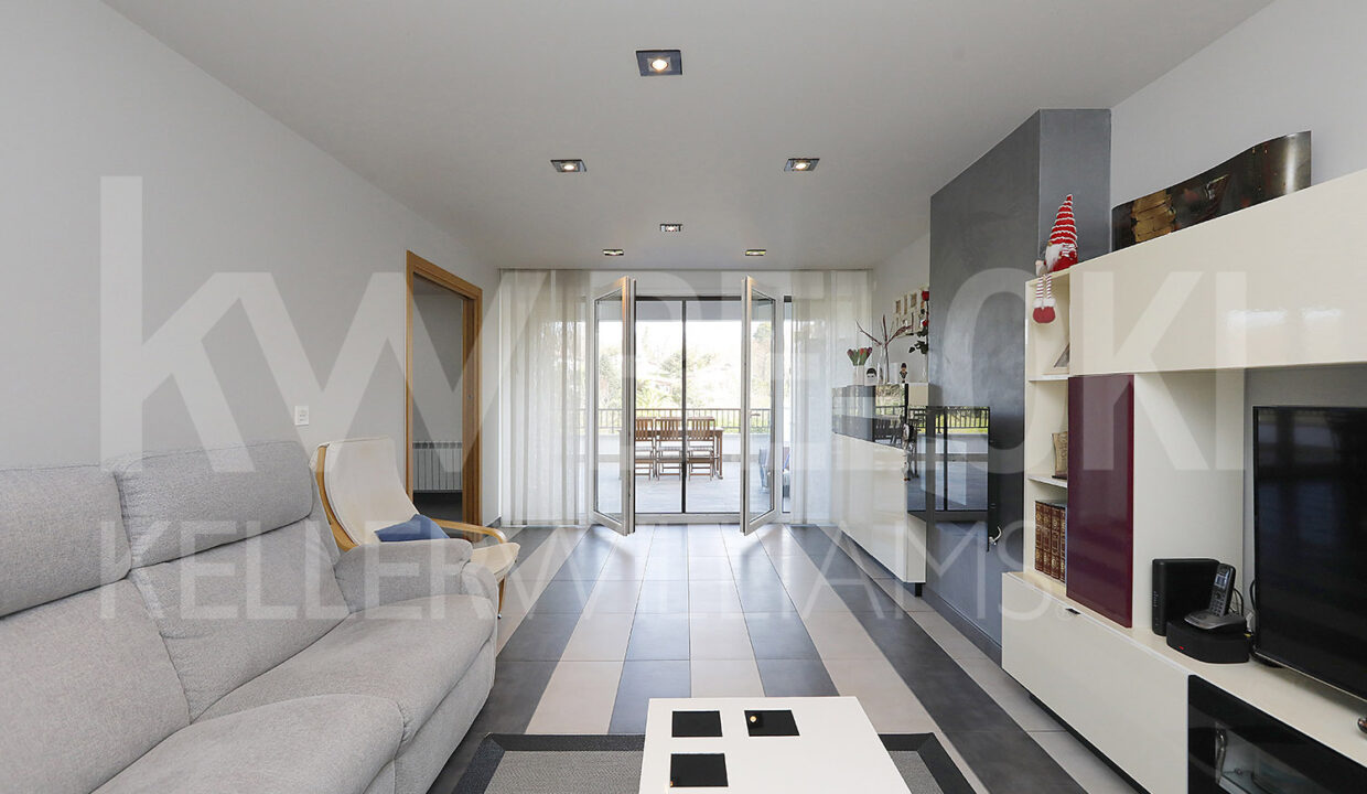 Roberto-Beloki-FC2000-20-M