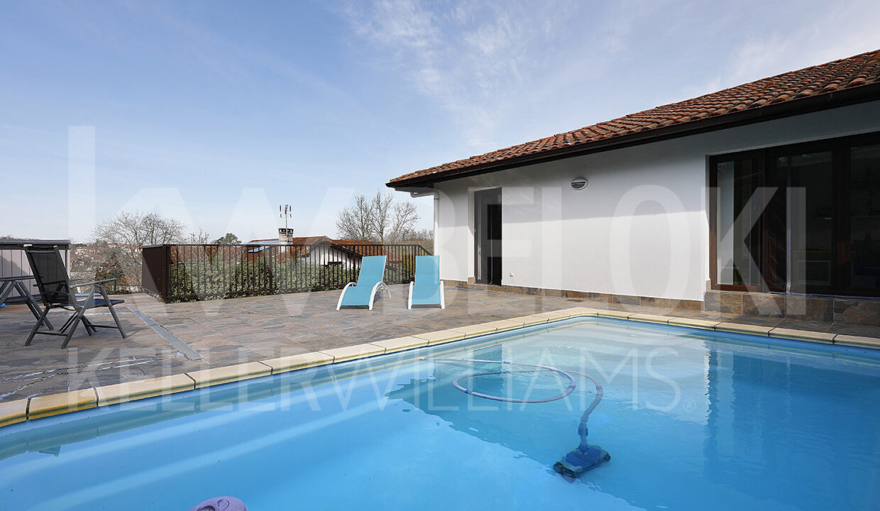 Roberto-Beloki-FC2000-30-M