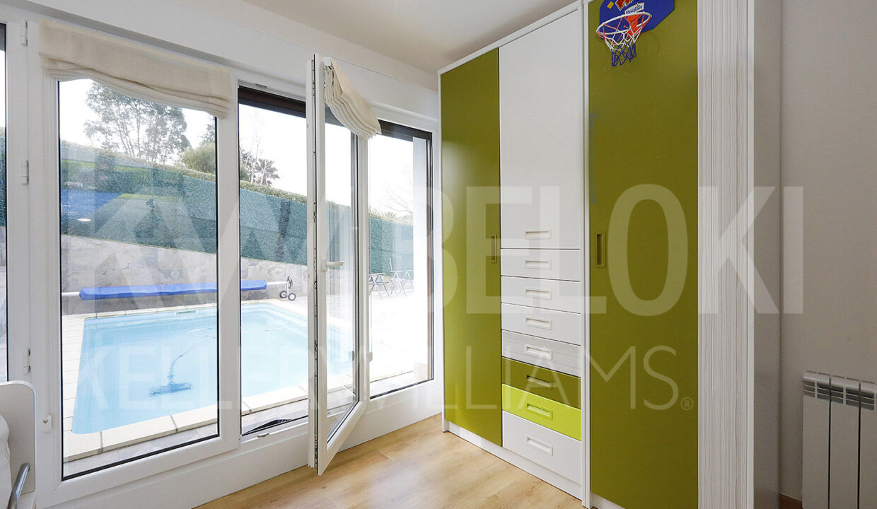 Roberto-Beloki-FC2000-32-M