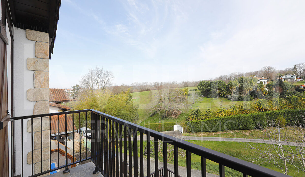 Roberto-Beloki-FC2000-36-M