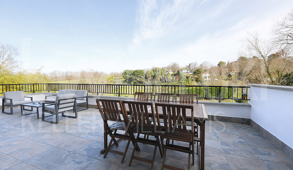 Roberto-Beloki-FC2000-6-M