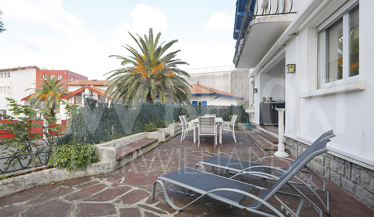 Roberto-Beloki-FP1702-16-M