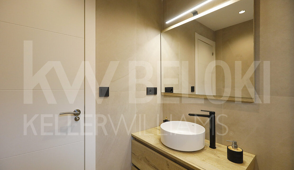 Roberto-Beloki-FP1702-32-M