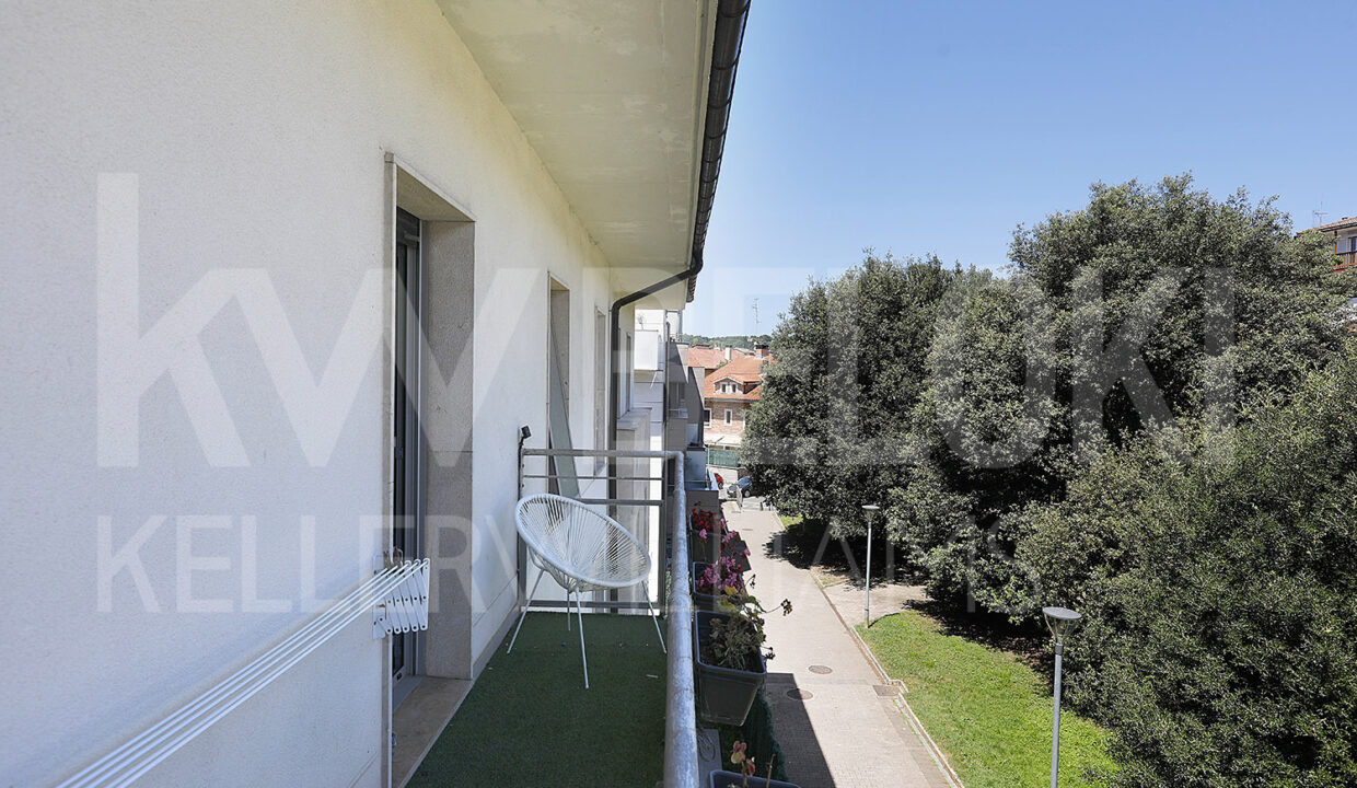 Roberto-Beloki-GP2008-27-M