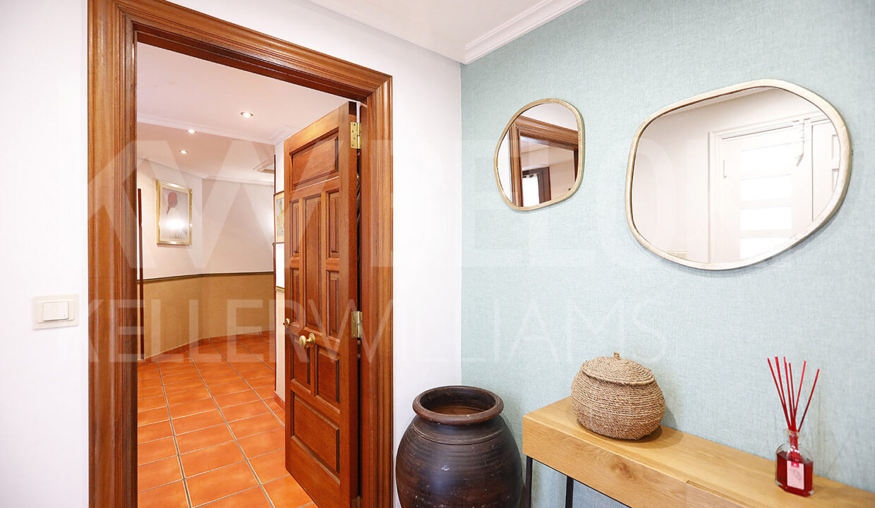 Roberto-Beloki-HC2000-25-M