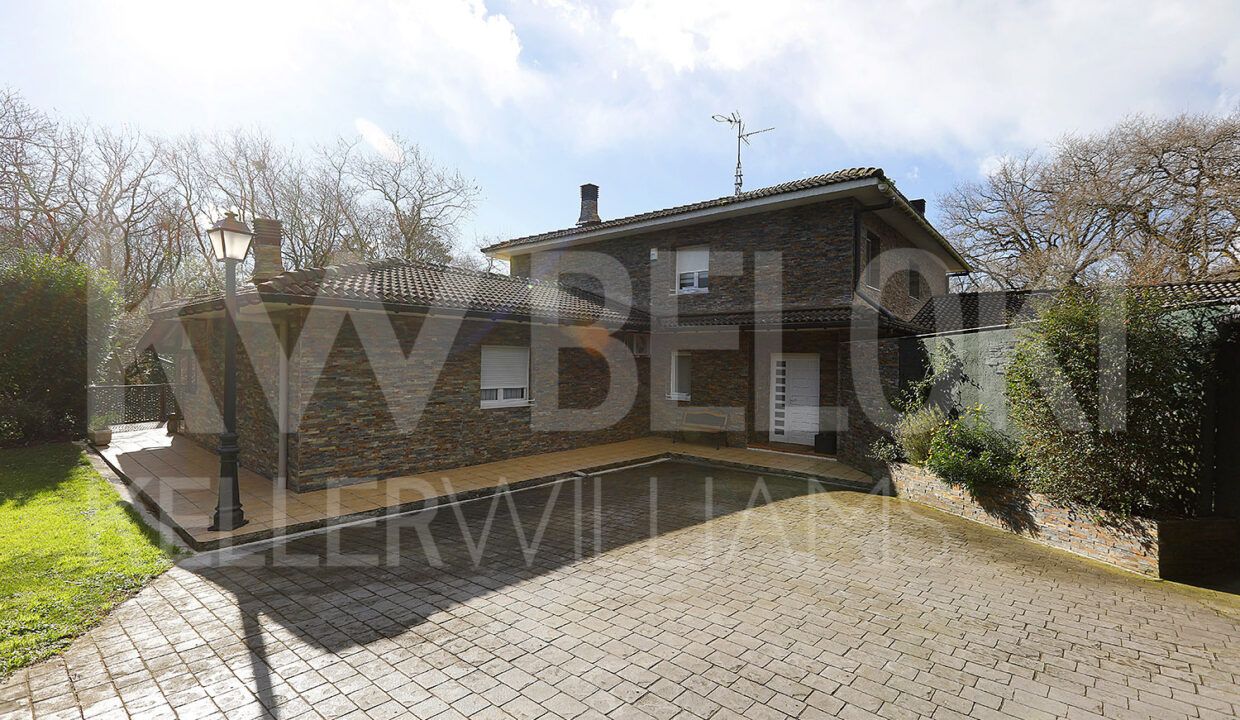 Roberto-Beloki-HC2000-4-M