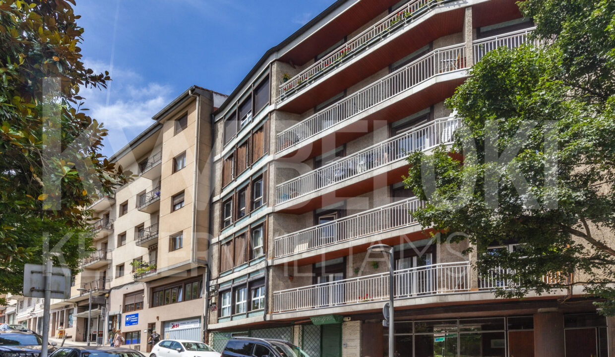 Roberto-Beloki-IP1718-25-scaled