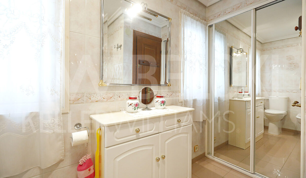 Roberto-Beloki-IP1732-26-M